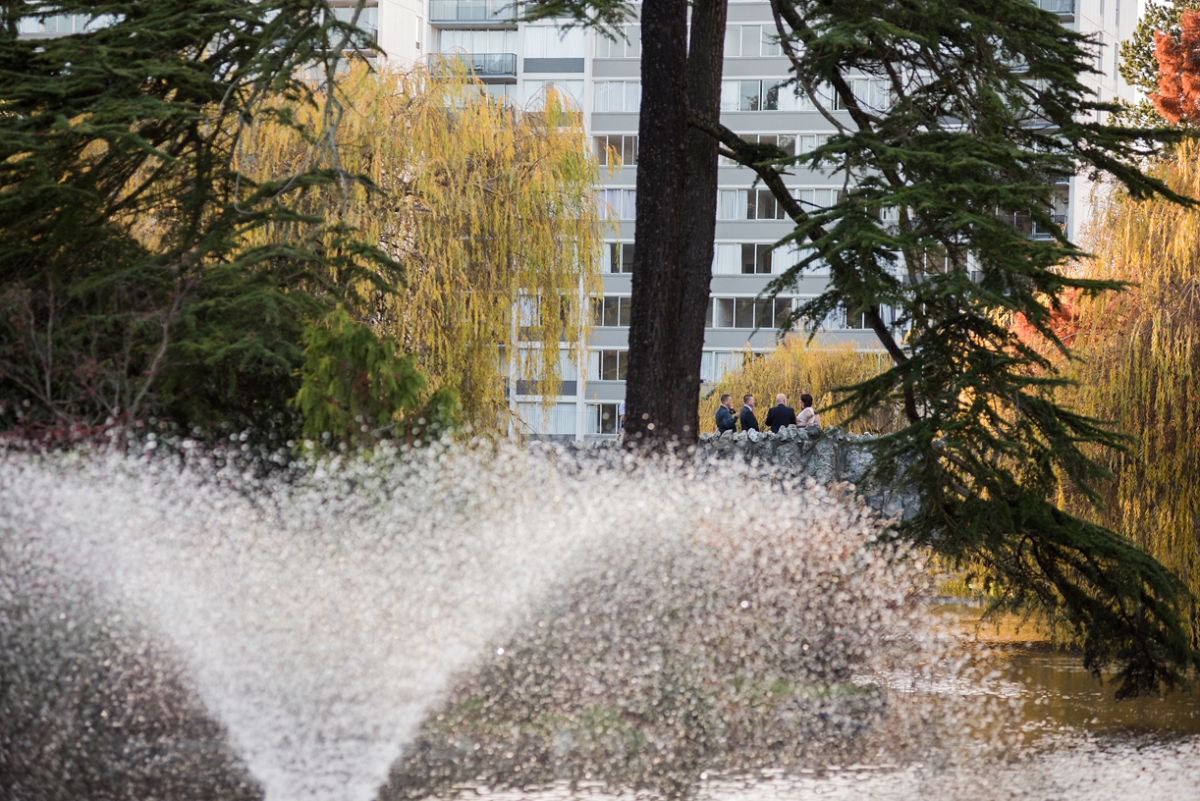 Beacon Hill Park Pop-up Wedding Elopement in Victoria in November