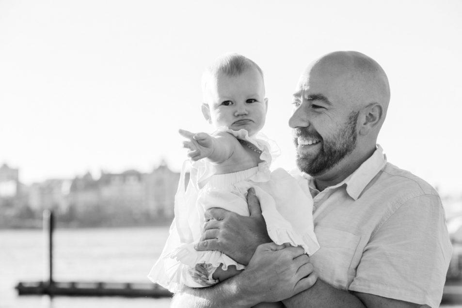 Lifestyle Family Portrait Photographer Victoria BC