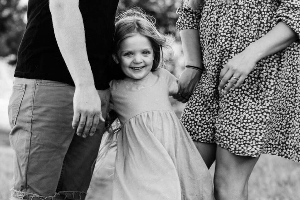 Mini session family portrait Macaualy Point Park Victoria British Columbia