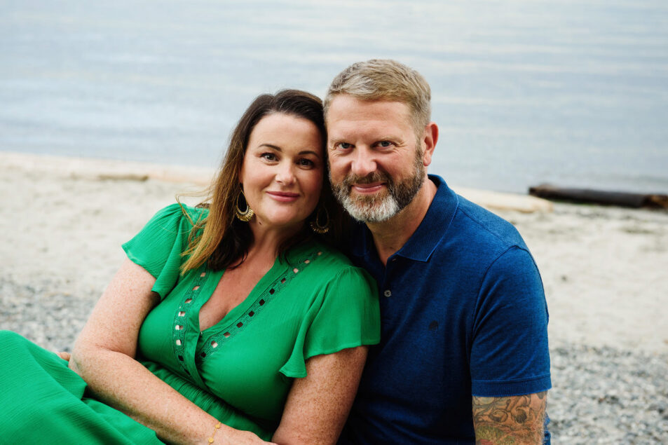 Teenager family portraits Willows Beach Victoria BC