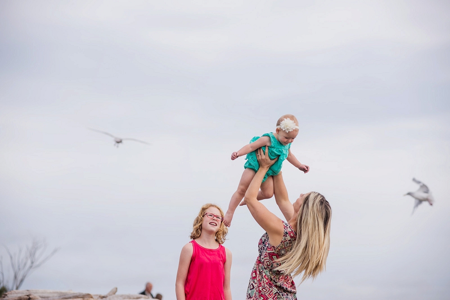 Baby lifestyle portrait photographer