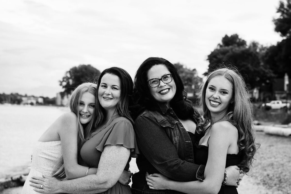 Family portrait photographer Victoria BC