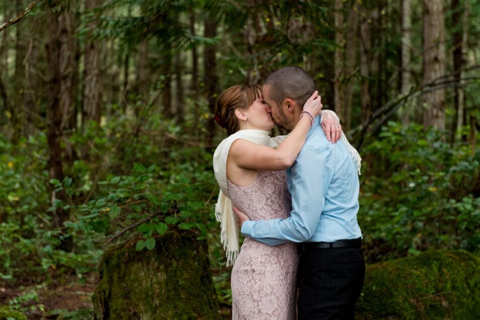 Victoria BC wedding photojournalism at East Sooke Park