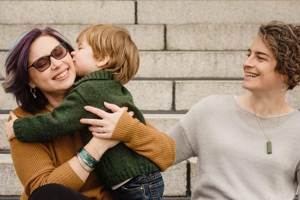 Mini portrait session at the BC Legislature Buildings in Victoria BC