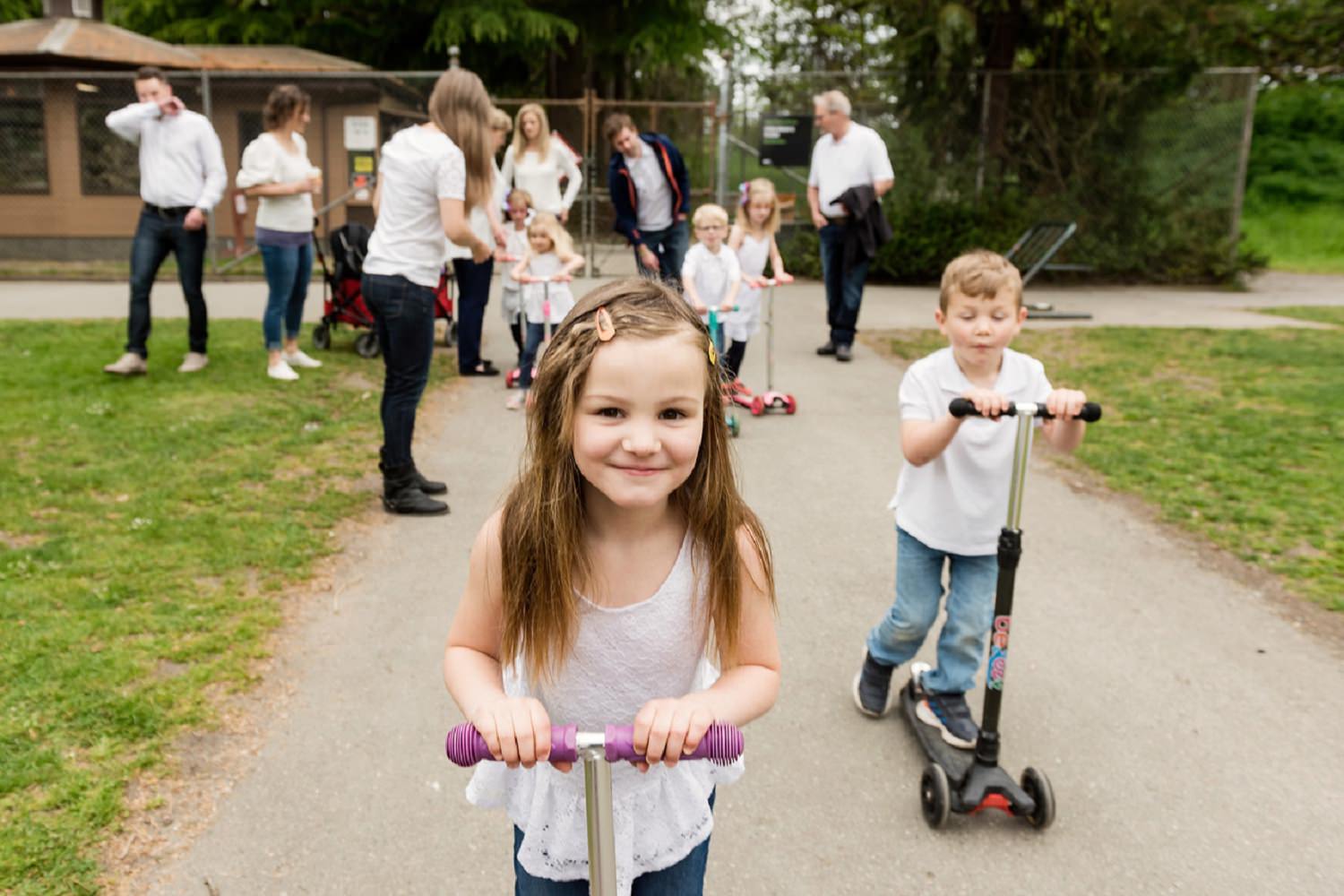 Family portraits at Beacon Hill Park in Victoria BC