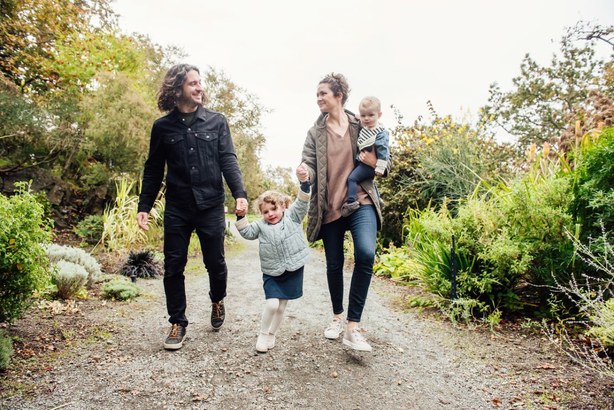 Government house fall mini-session with a family of four and toddlers