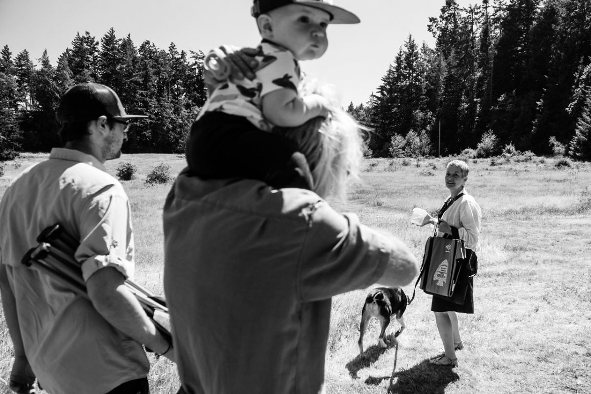 Family portrait hike through East Sooke park