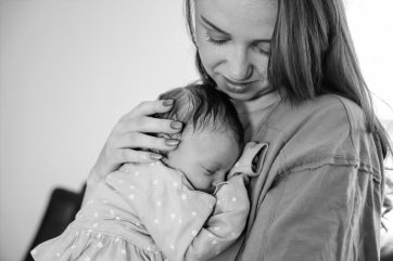 Victoria_BC_Candid_Newborn_photographer